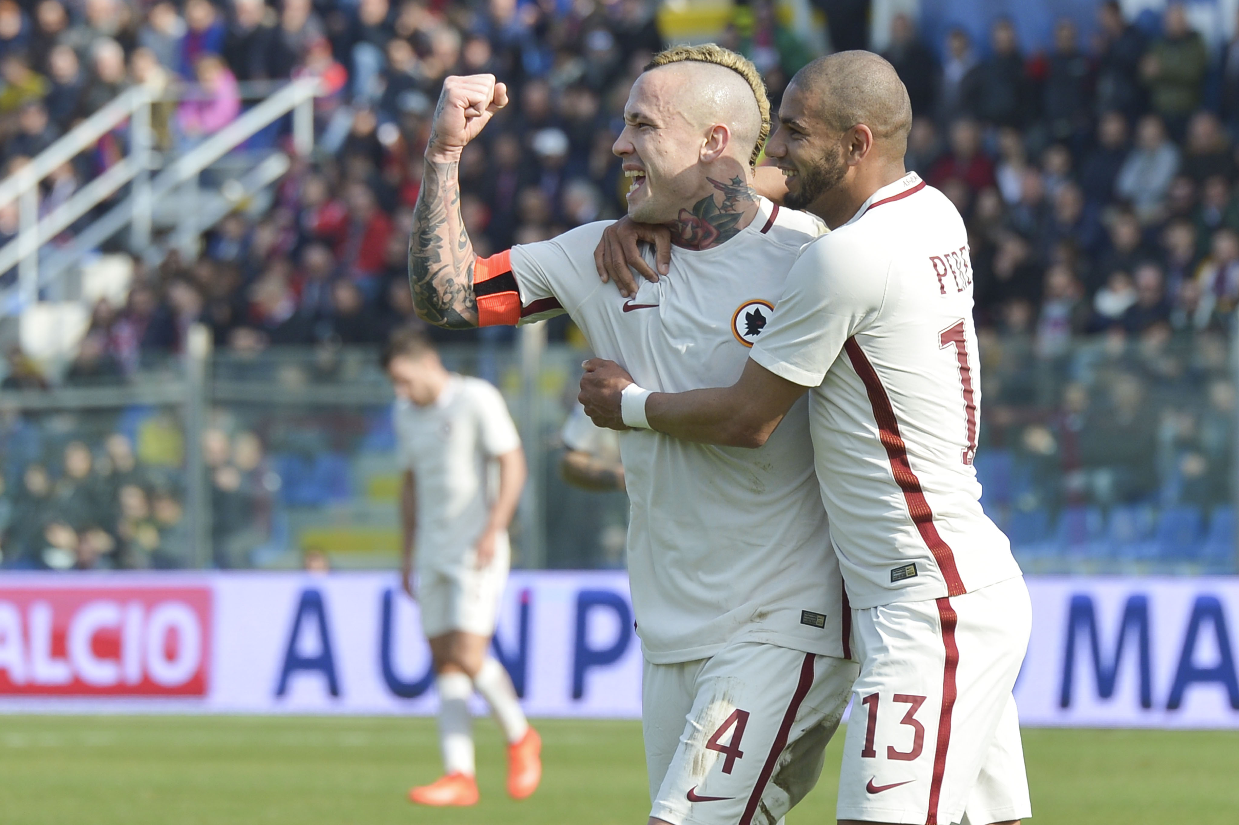 Crotone-Roma: Nainggolan risponde alle critiche sul campo