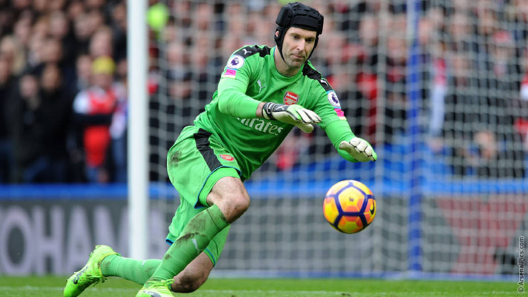 Nuovo nome per la porta della Roma: idea Cech dall’Arsenal