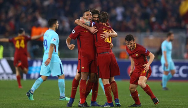 Le imprese della Roma in Europa: il 3-0 al Barcellona, due anni dopo