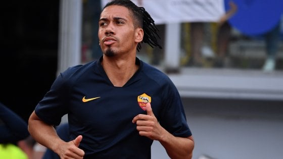 Smalling si prende la Roma