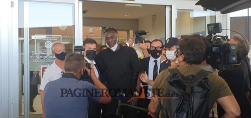 Ciampino, Tammy Abraham atterrato a Roma. Poi le visite mediche